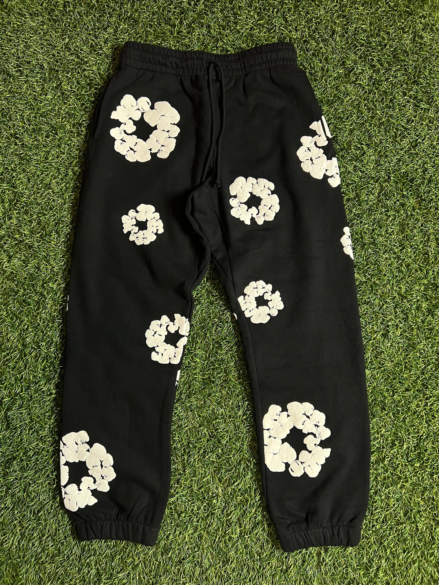 Denim Tears Cotton Wreath Sweatpants Black