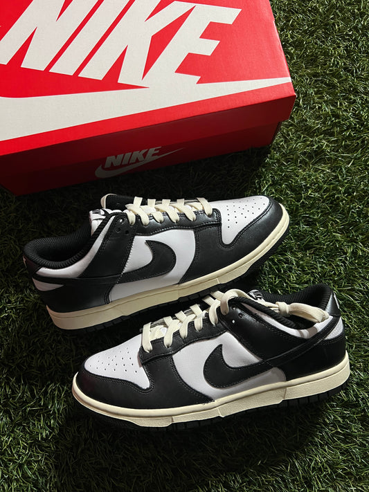 Nike Dunk Low Vintage Black