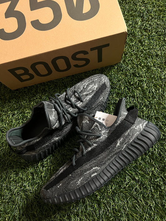 Yeezy 350 v2 Mx Dark Salt