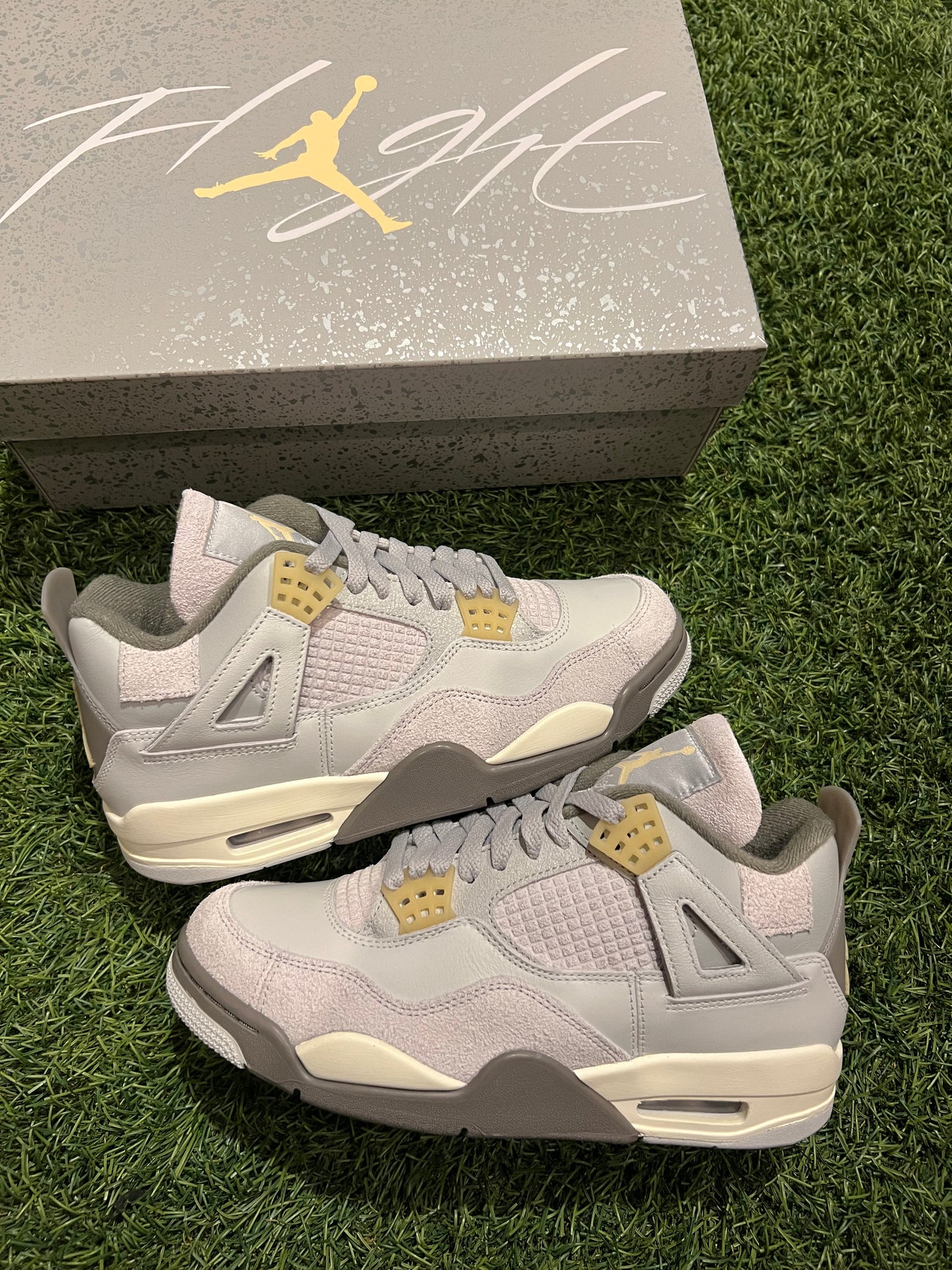 Jordan Retro 4 Craft