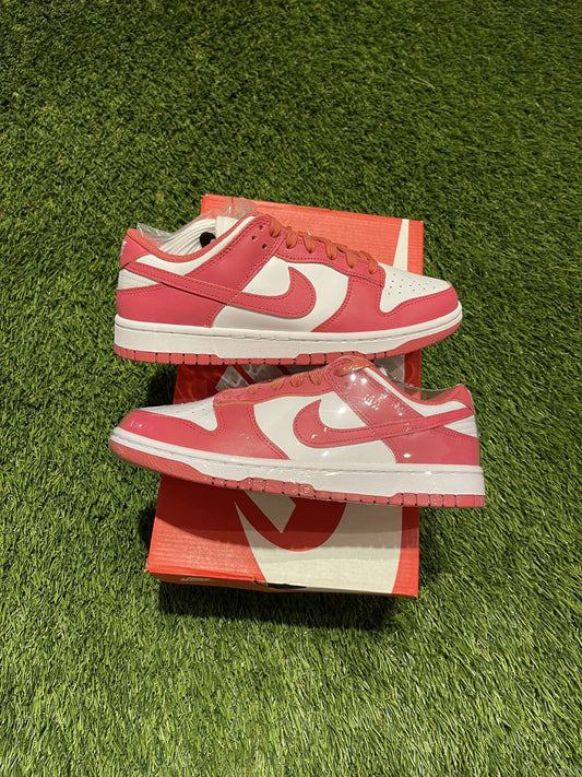 Nike Dunk Low Archeo Pink